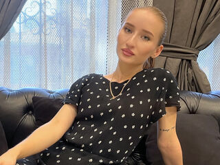 cyber sex chat room JuliaMercado