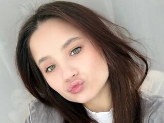 free video chat room KateCally