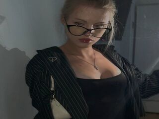 topless webcamgirl KateZalepa