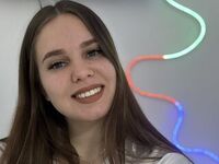 camgirl masturbating with sextoy KeiraAsti