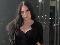 girl showing tits KelsiLowndes