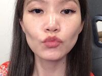 live cam show KiraMinxy