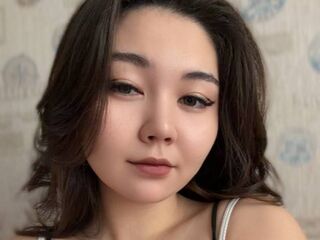naughty cam girl fingering pussy KrissyHarbick