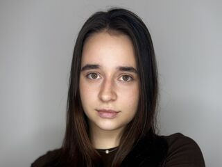 chat room live cam KristanKhiev