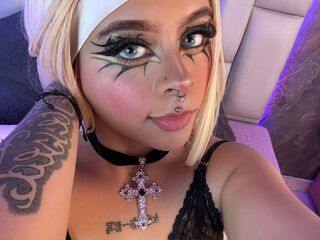 hot cam girl fingering pussy KylieBaker