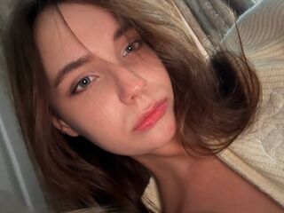 naked webcamgirl KyungInguardsen