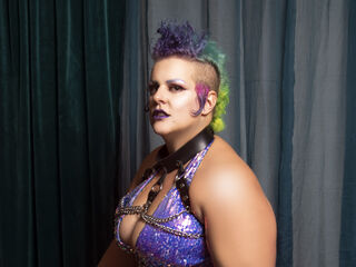 hot cam girl masturbating with dildo LadyCoquine