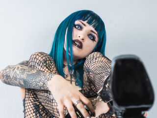 camgirl shaving pussy LaurentKirk