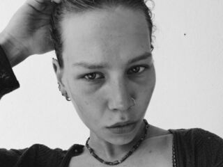 free pussy webcam LeeanneYepes