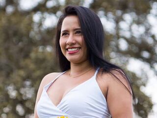 camgirl LenaCarther