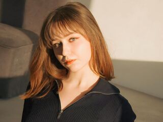 naked cam girl masturbating LeomaBras