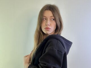 free livecam LeonilaKesling