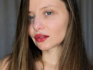 camslut showing pussy LiaNeoka