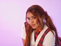 beautiful webcamgirl LiliMatheuss