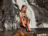 naked webcam girl masturbating LilithSapphire