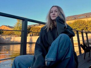 livecam chat LillyStill