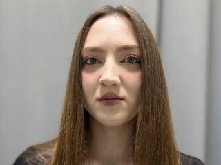 chat live cam LisanBrown