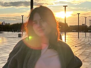 masturbating camgirl LisbethSzoc