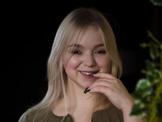 camgirl live sex photo LizbethGodbold