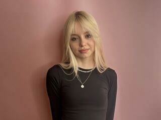 cam girl webcam LorettaCovil
