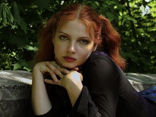 fingering camgirl LorraineJohnson