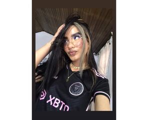 kinky video chat performer MadisonLeder