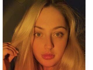 naughty cam bitch MarieBuck