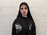 camgirl masturbating with dildo MaryettaBurgees