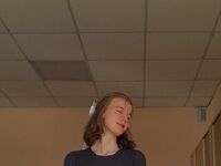 chat room live web cam MaryjanePorter