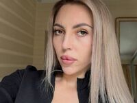 adult cam live MelisaDee