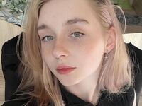 hot girl cam MiaMerek