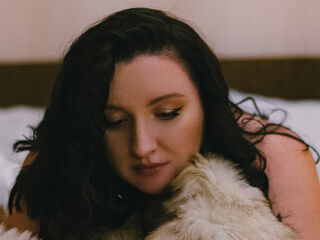 free live chatroom MonicaBare