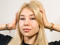 fingering girl webcam  MoraSobie