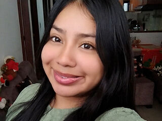 camgirl chatroom NoaBaker