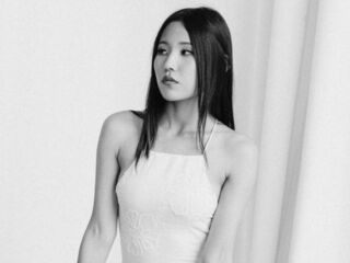 fingering webcam girl OliviaBoom