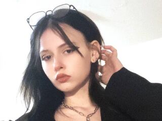 chat room live show SaraHillton