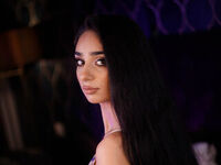 hot strip tease cam SaraJanee