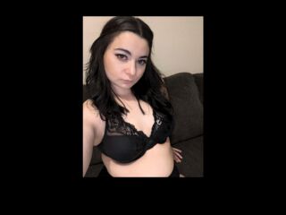 webcam strip tease show SashaMaroon