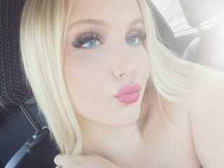 naked camgirl photo SixtaCola