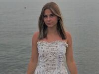 naked camgirl picture StellaWerty