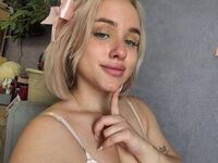 masturbating TraceyMoor