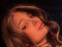 camgirl webcam photo ViolaKerelina