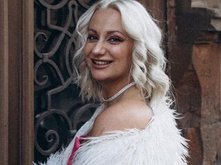 live sex webcam WilsonAvery